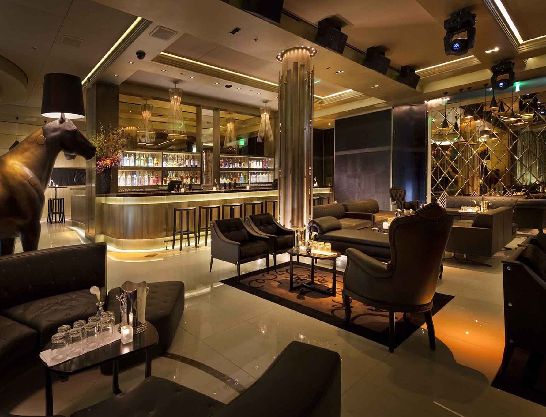 Best Interior Designer Near Noida – Vivin Chand Design